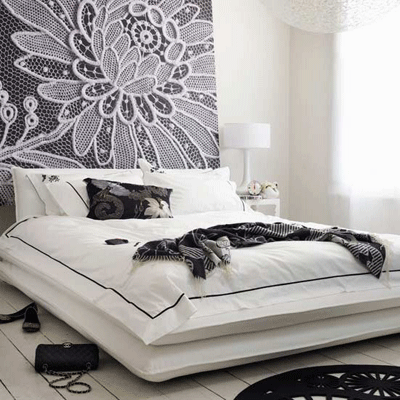 Wall Decoration on Black Modern Bedroom Decor  Crochet Floor And Wall Decoration Ideas