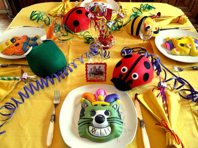  Mardi Gras Mask toys birthday table Decoration Ideas 