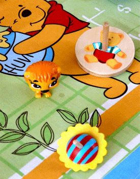 table-decorating-ideas-decorations-centerpieces-spinning-toy