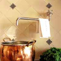 Antique-Cooper-pot-modern-bathroom-decoration-ideas