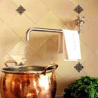 antique-cooper-pot-modern-bathroom-decorating-ideas