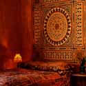  Moroccan-style-Bedroom Decoration Ideas-red colors 