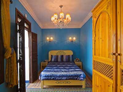 Blue Bedroom Ideas on Blue Paint Color Morrocan Bedroom Design Ideas