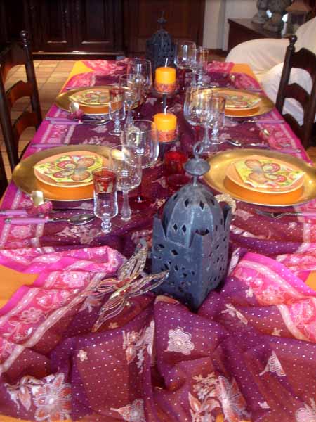 moroccan lanterns make beautiful arabian style party decorations and centerpieces