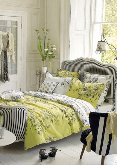 gray and yellow floral bedding and bedroom decorating ideas for fall