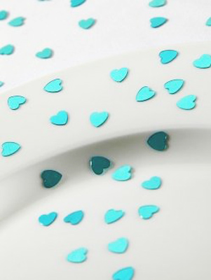herats decorations in turquoise color for table decoration