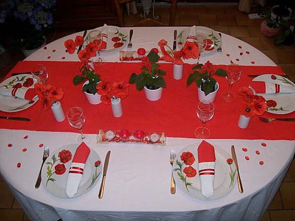 poppy flower table decoration and floral centerpieces
