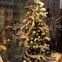 golden green christmas tree decorating