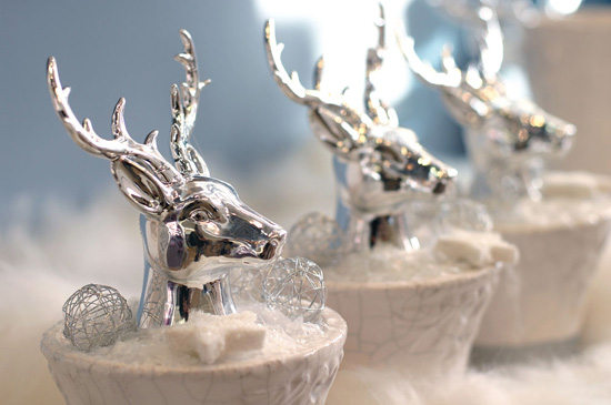 rain deer christmas table centerpieces and decorations