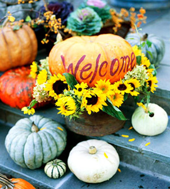 fall-decorating-ideas-thanksgiving-halloween-yard-decorations (11)