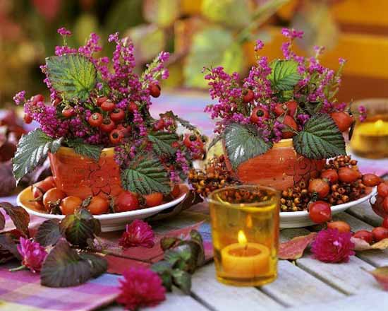 pink heather flower arrangement and table centerpiece idea