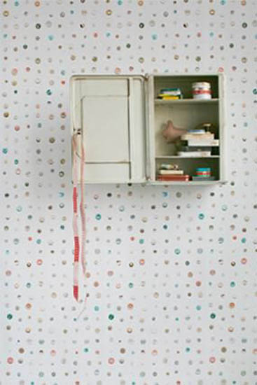Wall decoration with wallpaper and button images