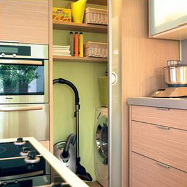 greeb paint for modern kitchen decor