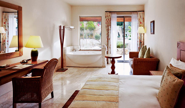 window bench and modern bedroom decor