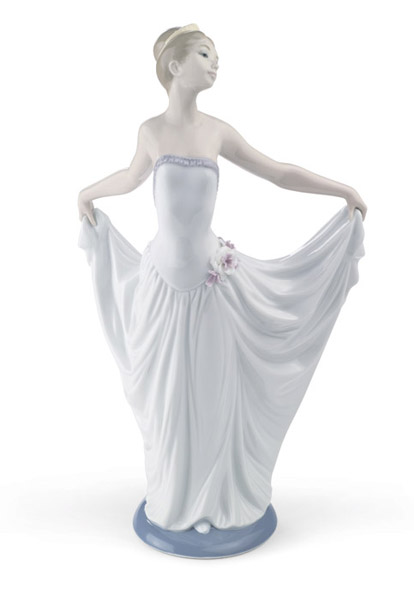 balerina figurine