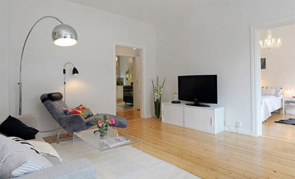  contemporary chair and floor lamp 