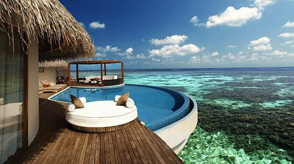 outdoor furniture and pool