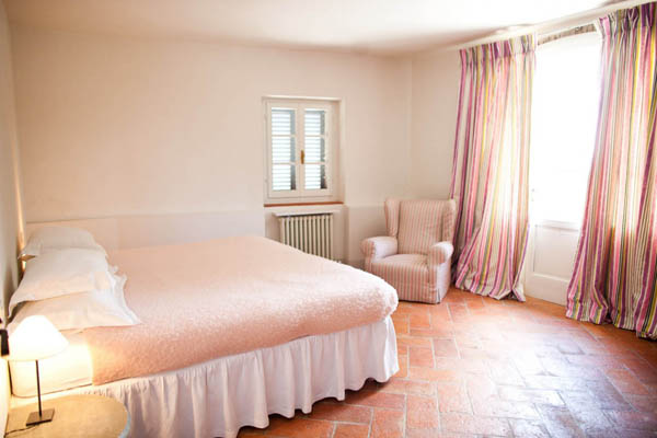  Tuscan bedroom decoration materials 