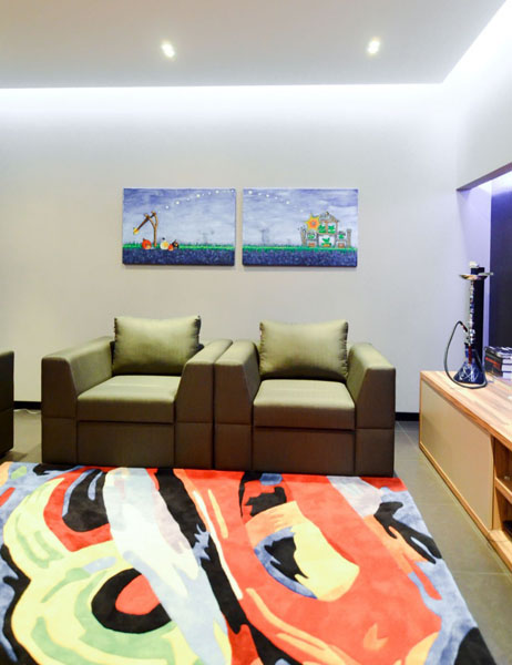 bright carpet for modern living room design