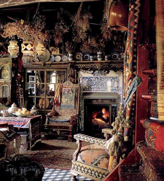  antique furnishings and boho chic decor style 