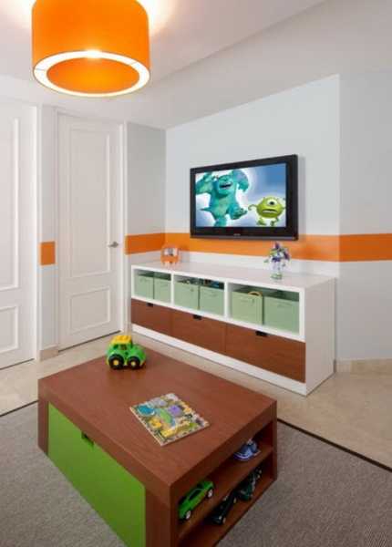 orange accents with green, brown and white decorating ideas