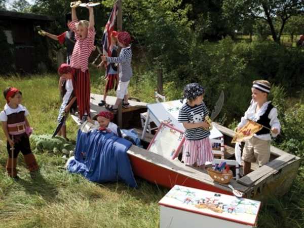 wooden furniture for boys Bedroom