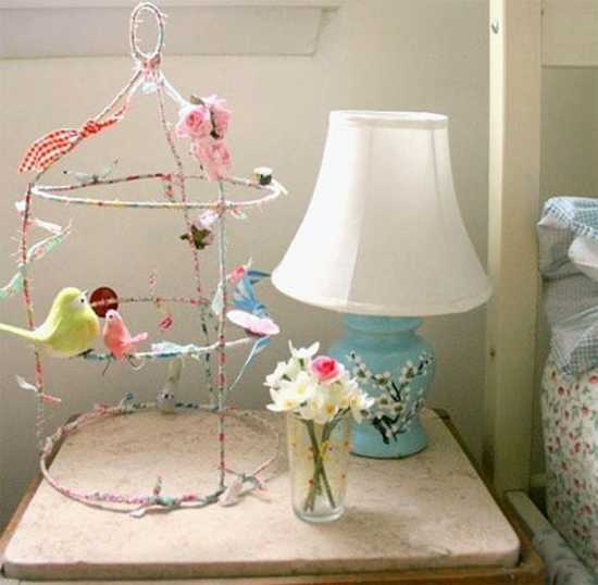 colorful bird jewelry and table lamp