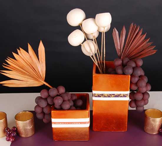 Autumn Leaves Fall Flower Table Centerpiece Ideas (5) handmade thanksgiving centerpieces with grapes