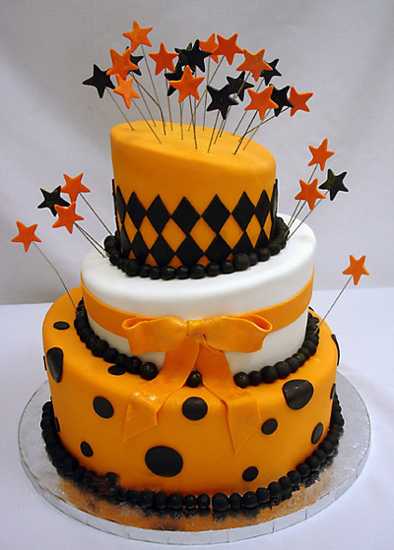 orange and black Halloween Cupcake