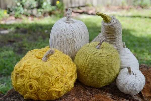 green white and yellow pumpkins yarn