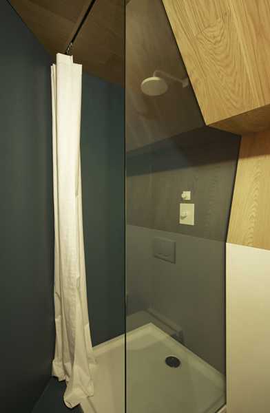 glass door shower design