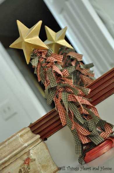 red and green fabric christmas tree with star