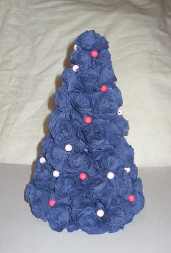 blue roses christmas tree made with fabric