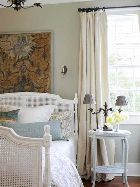  white bedroom furniture and bedding 