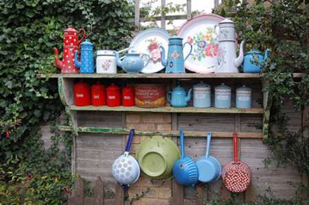 vintage kitchen accessories