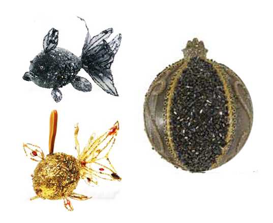 Fish Christmas decorations and Christmas balls in black and gold colors