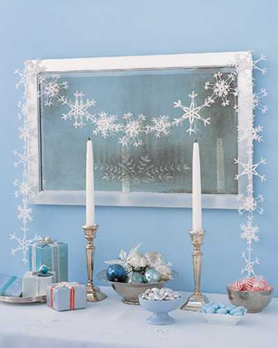 mirror with snowflake garland decorated 