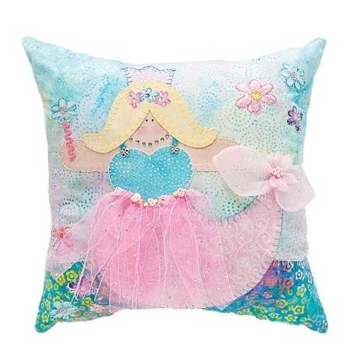 10 creative fabric appliques transforming plain decorative pillows 10 creative fabric appliques transforming plain decorative pillows