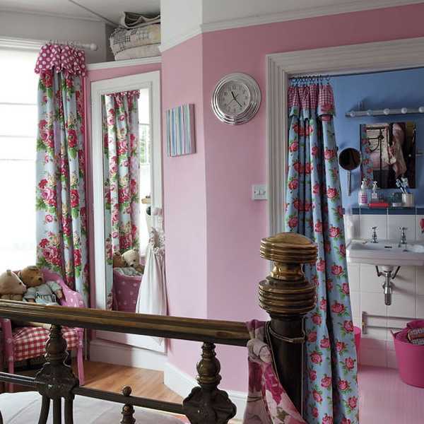 bright floral curtains in vintage style