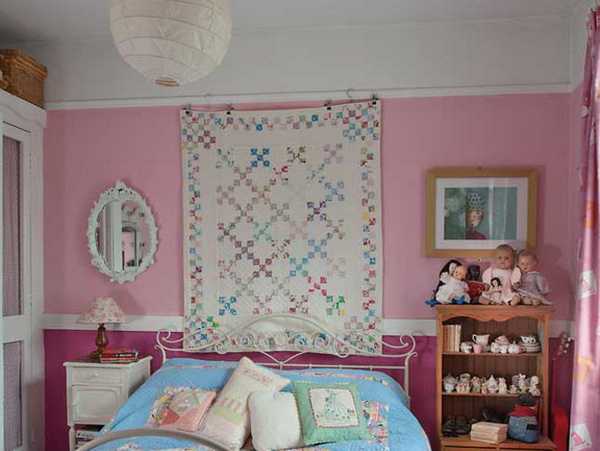 bedroom decoration with handmade furnishings