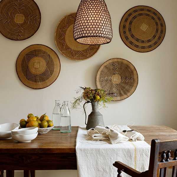 dining room wall decoration with ethnic plates