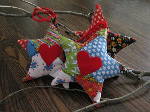 star-shaped decorative pillows