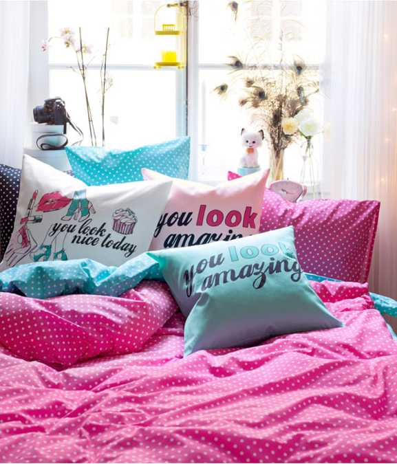 modern bedroom decoration with bright cushions