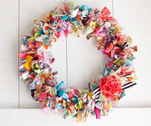 handmade wreath of flowers in the spring door decoration