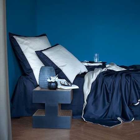 White and Blue Bedding Set