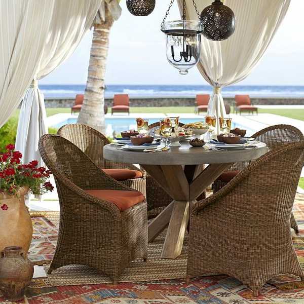 patio furniture, Kilim carpet and curtains