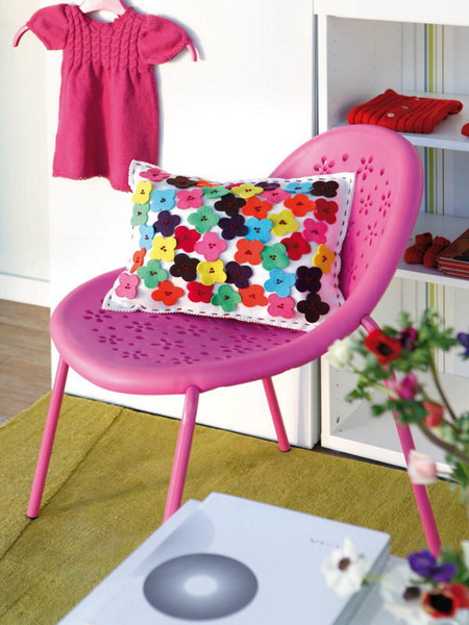 make cushions and decorate with flowers