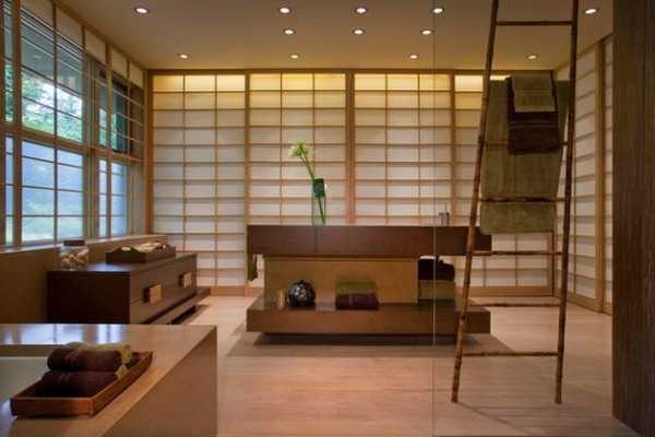 Japanese style bath decoration with wood