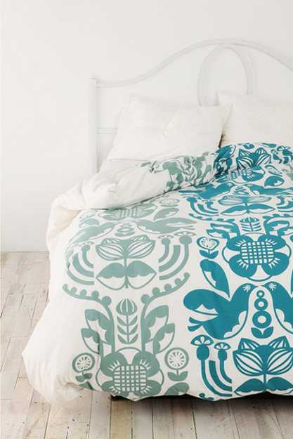 turquoise blue and white bedding set
