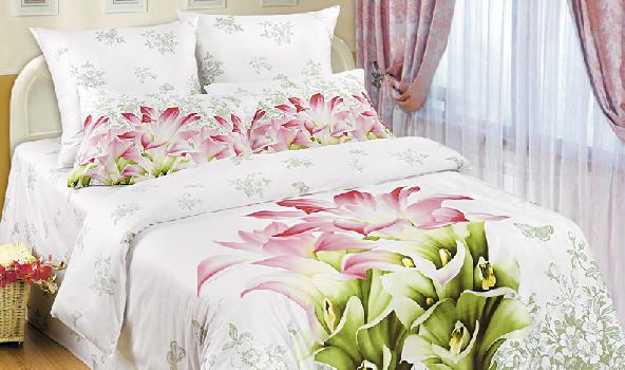 white floral bedding set